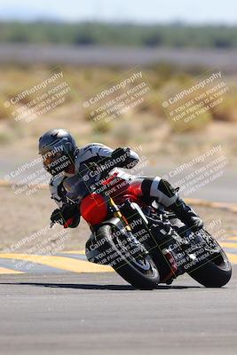 media/Sep-25-2023-Moto Forza (Mon) [[81ffa65e0a]]/B-C Group/Session 3 (Turn 16)/